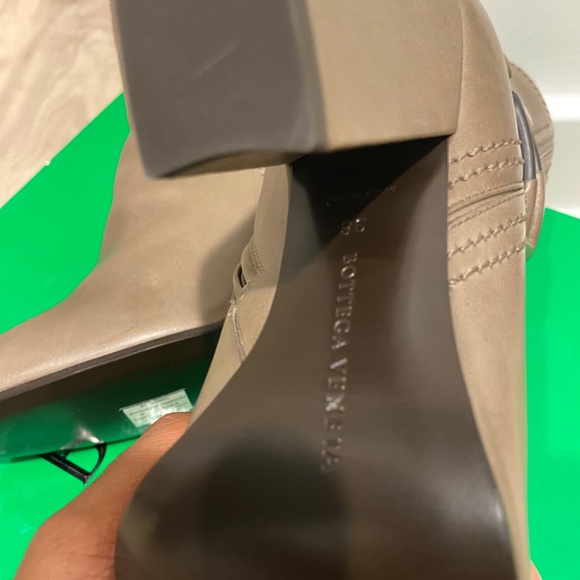 Bottega veneta intrecciato leather buckle boot - Picture 5 of 8